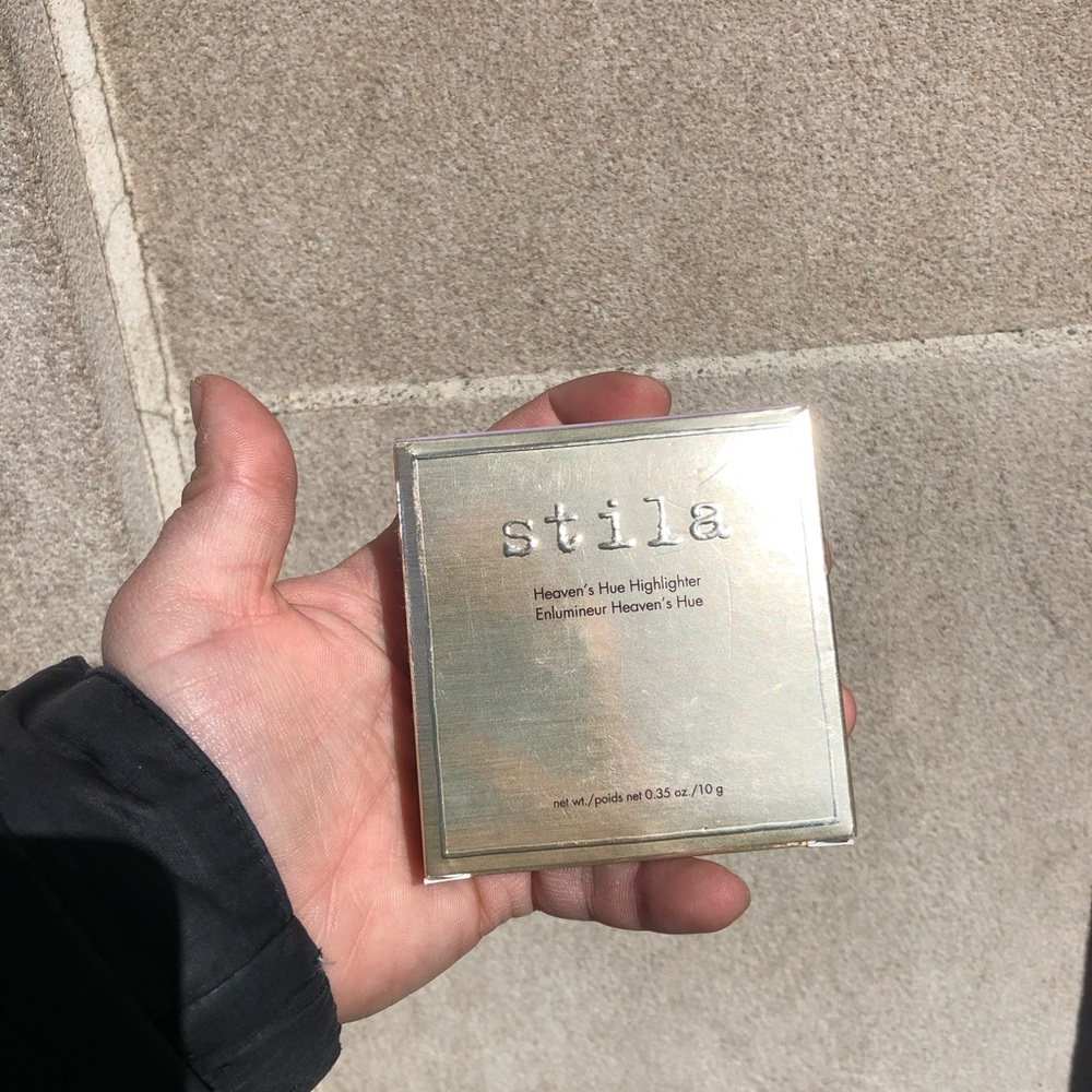 Stila heaven’s Hue Highlighter